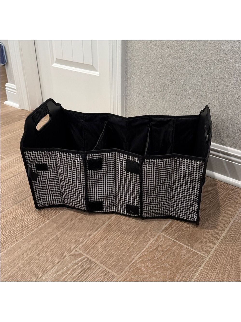 Picnic At Ascot - Houndstooth Print - Storage Organizer For Auto, Home, Picnic